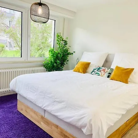 Three Bedrooms Flat In Center W. Terrace&parking