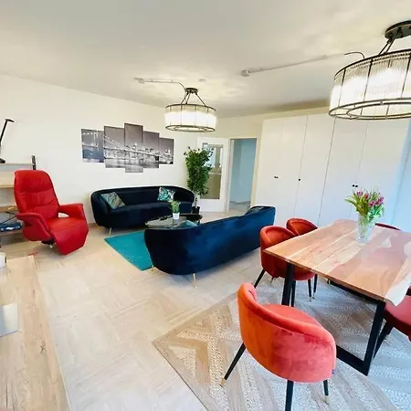 Apartment Three Bedrooms Flat In Center W. Terrace&parking
